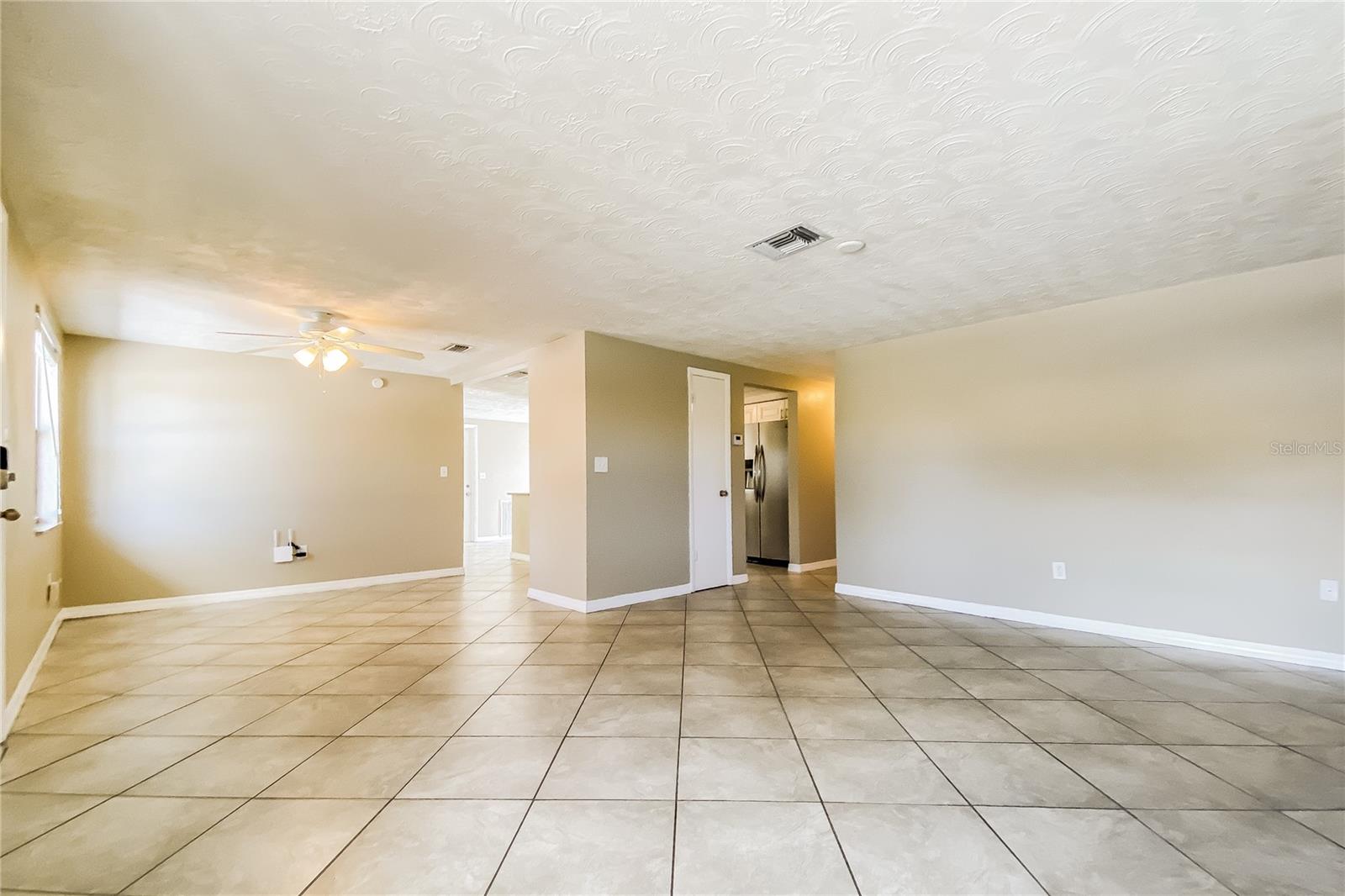 ALOHA GARDENS - Residential