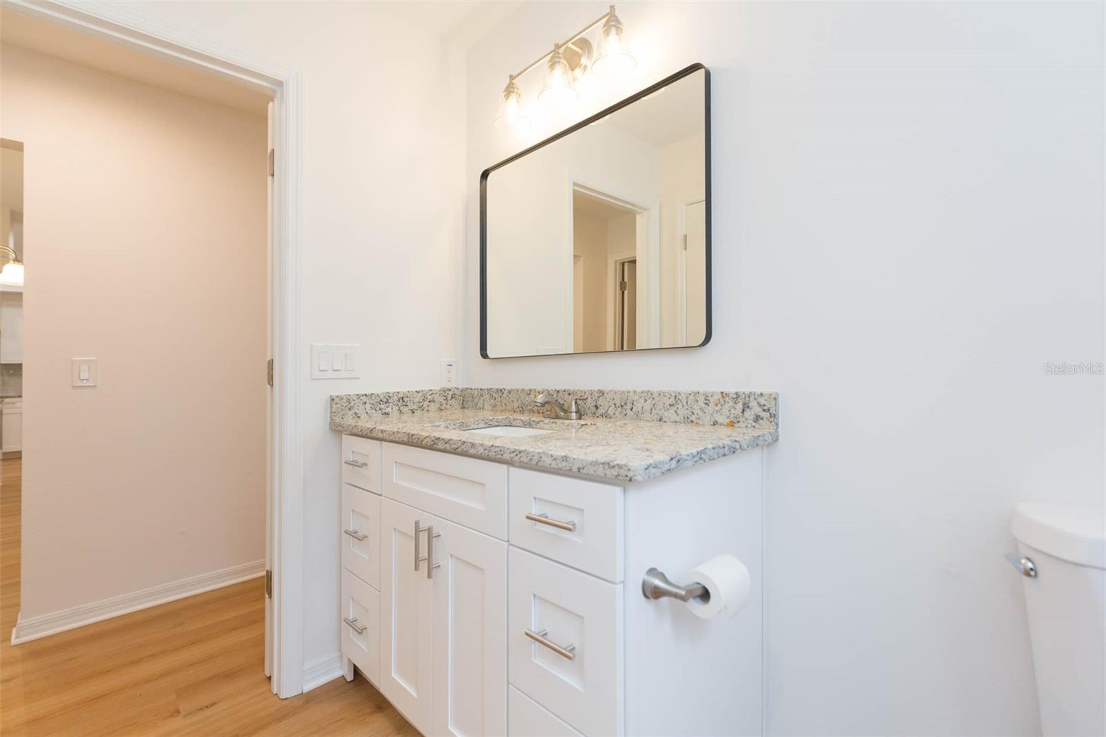 SILVER OAKS PH 01 - Residential