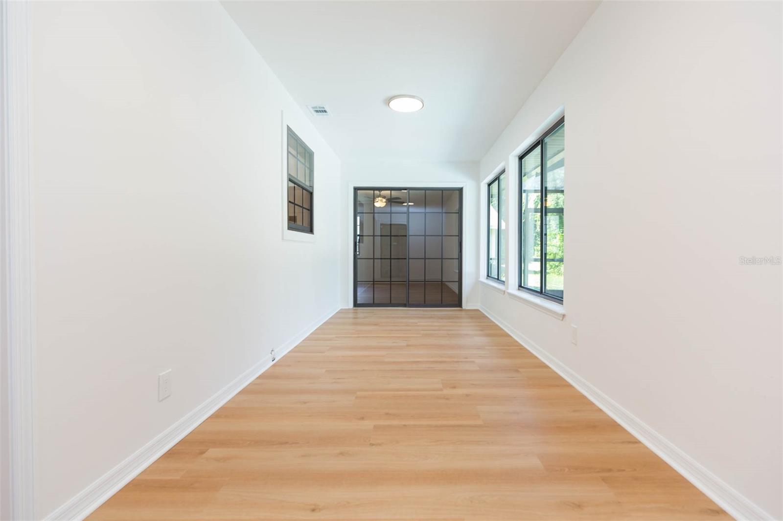 SILVER OAKS PH 01 - Residential