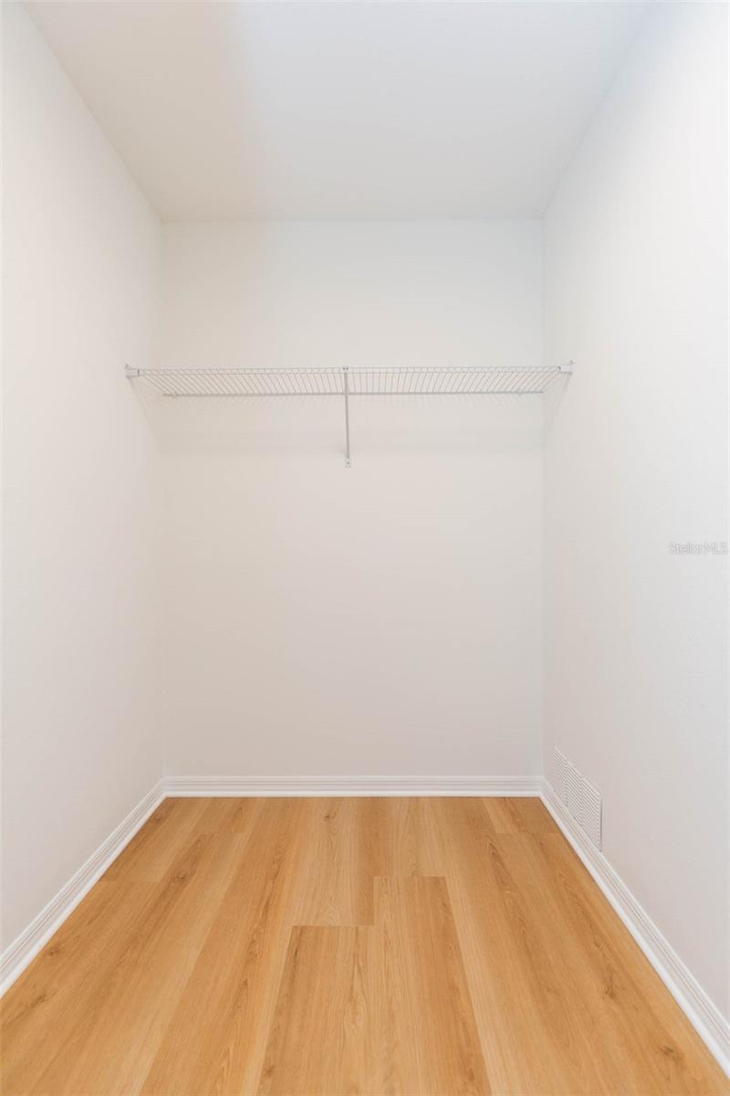 SILVER OAKS PH 01 - Residential