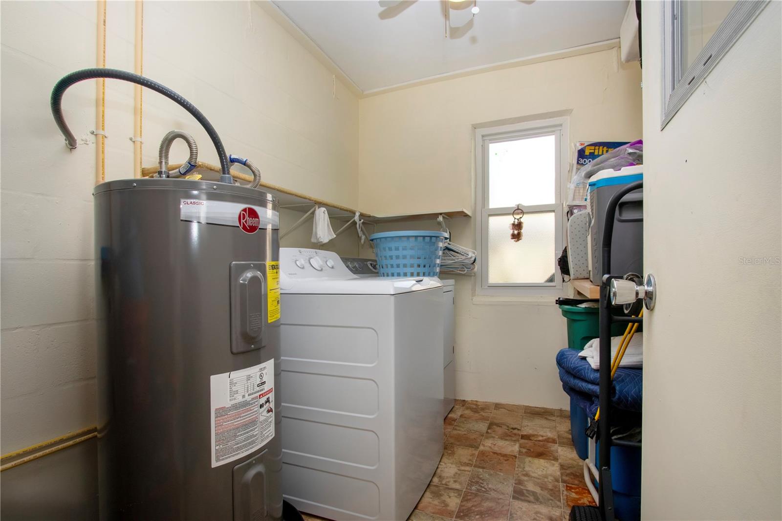 FAIRFIELD G CONDO - Residential