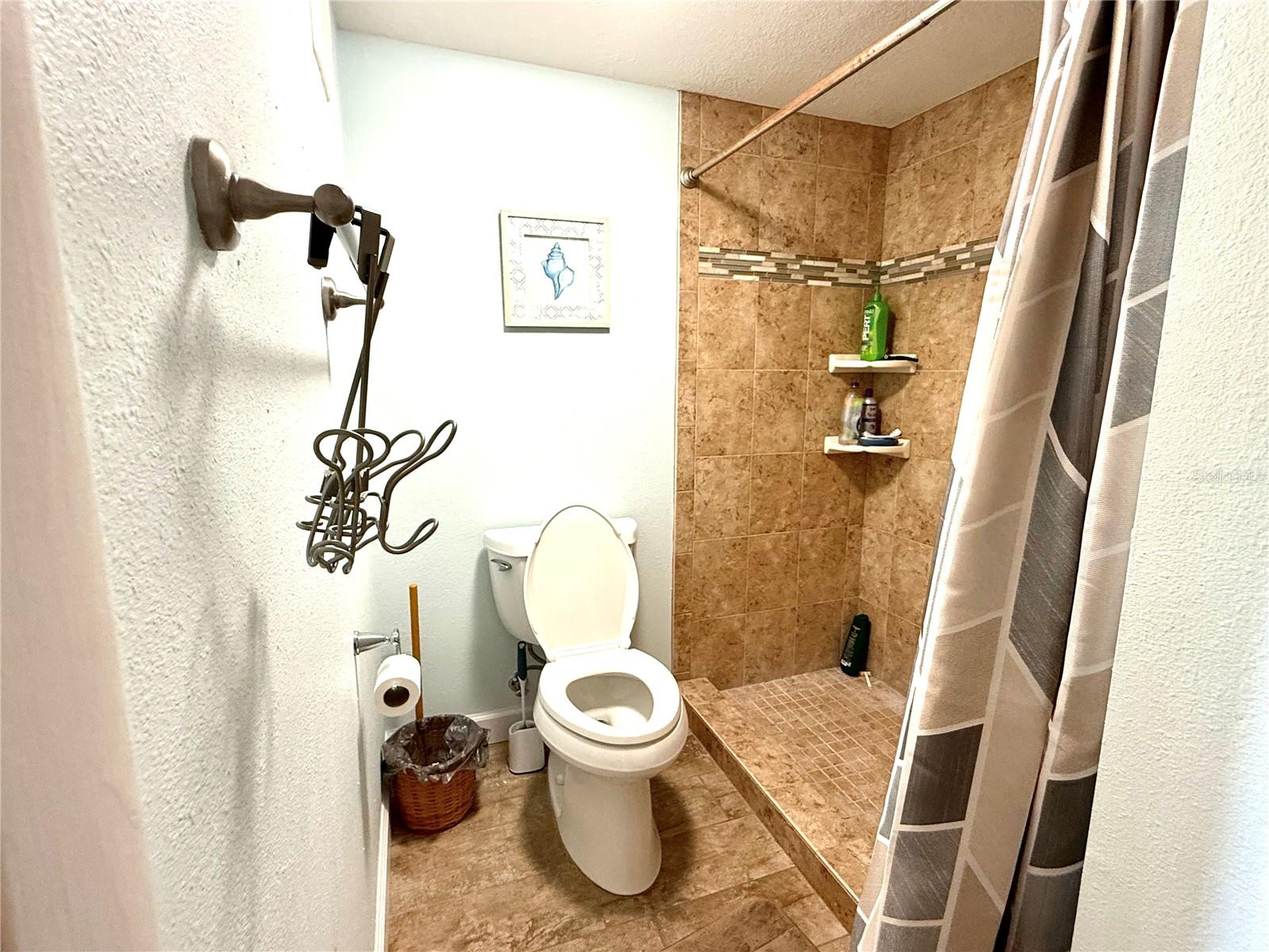 MARINER VILLAGE NORTHWEST CONDO - Residential