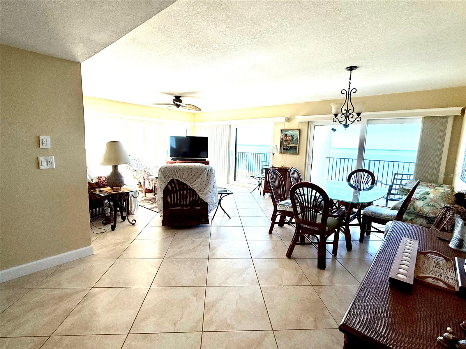 423 MARINER DRIVE 423