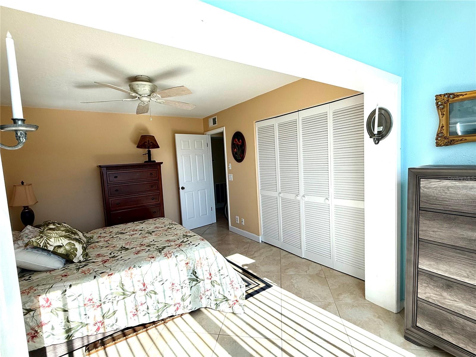 MARINER VILLAGE NORTHWEST CONDO - Residential