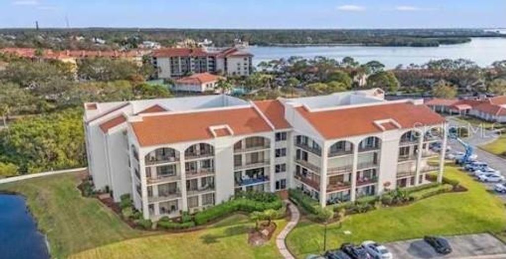 Photo of 423 Mariner Drive #423, Tarpon Springs, FL 34689 (MLS # FC315252)