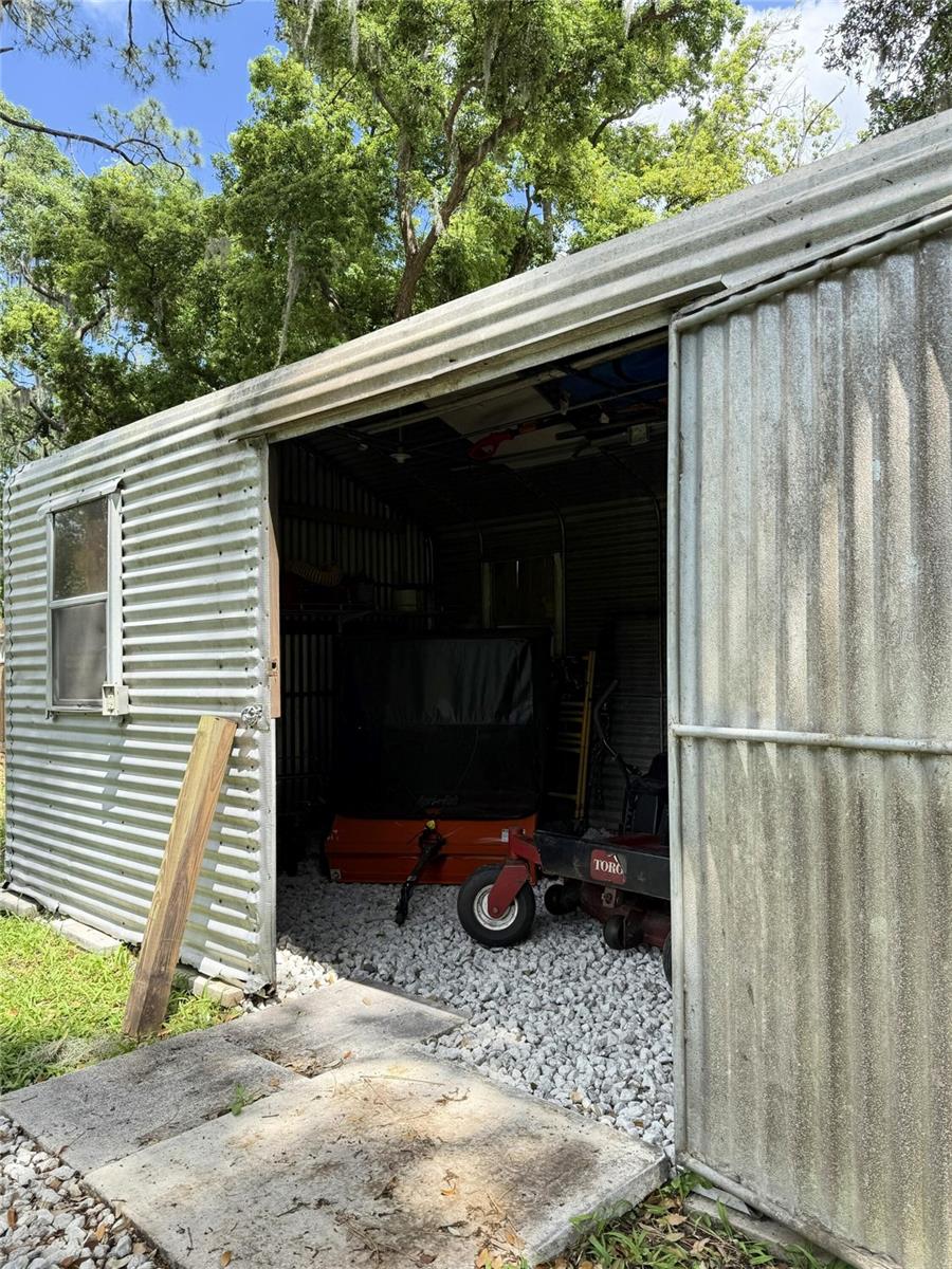 LAKEWOOD PARK - Residential