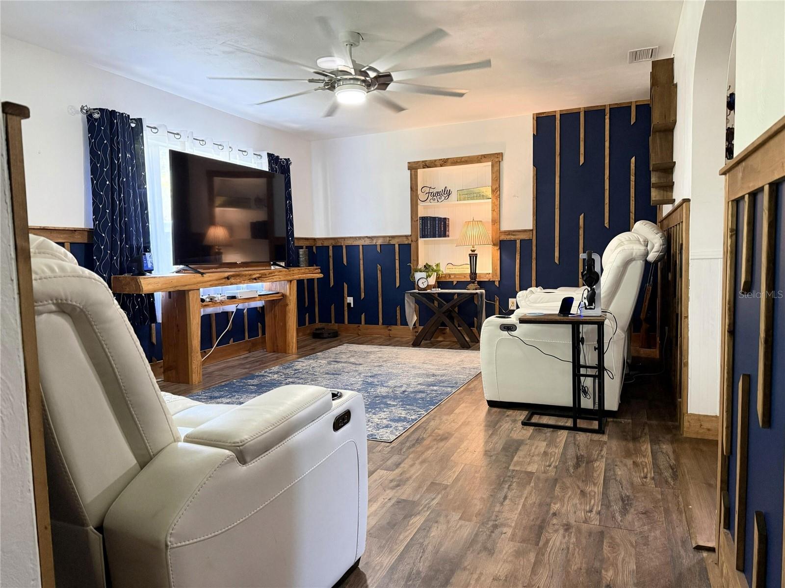 LAKEWOOD PARK - Residential