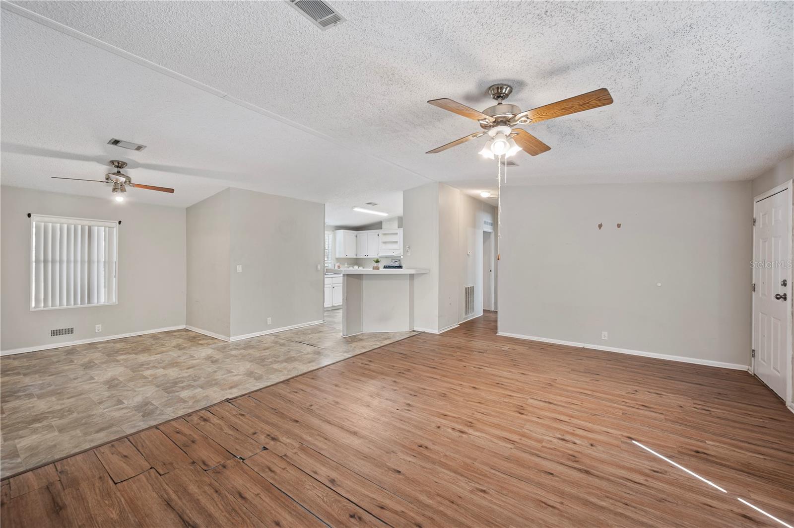 OAK HAMMOCK ESTATES - Residential