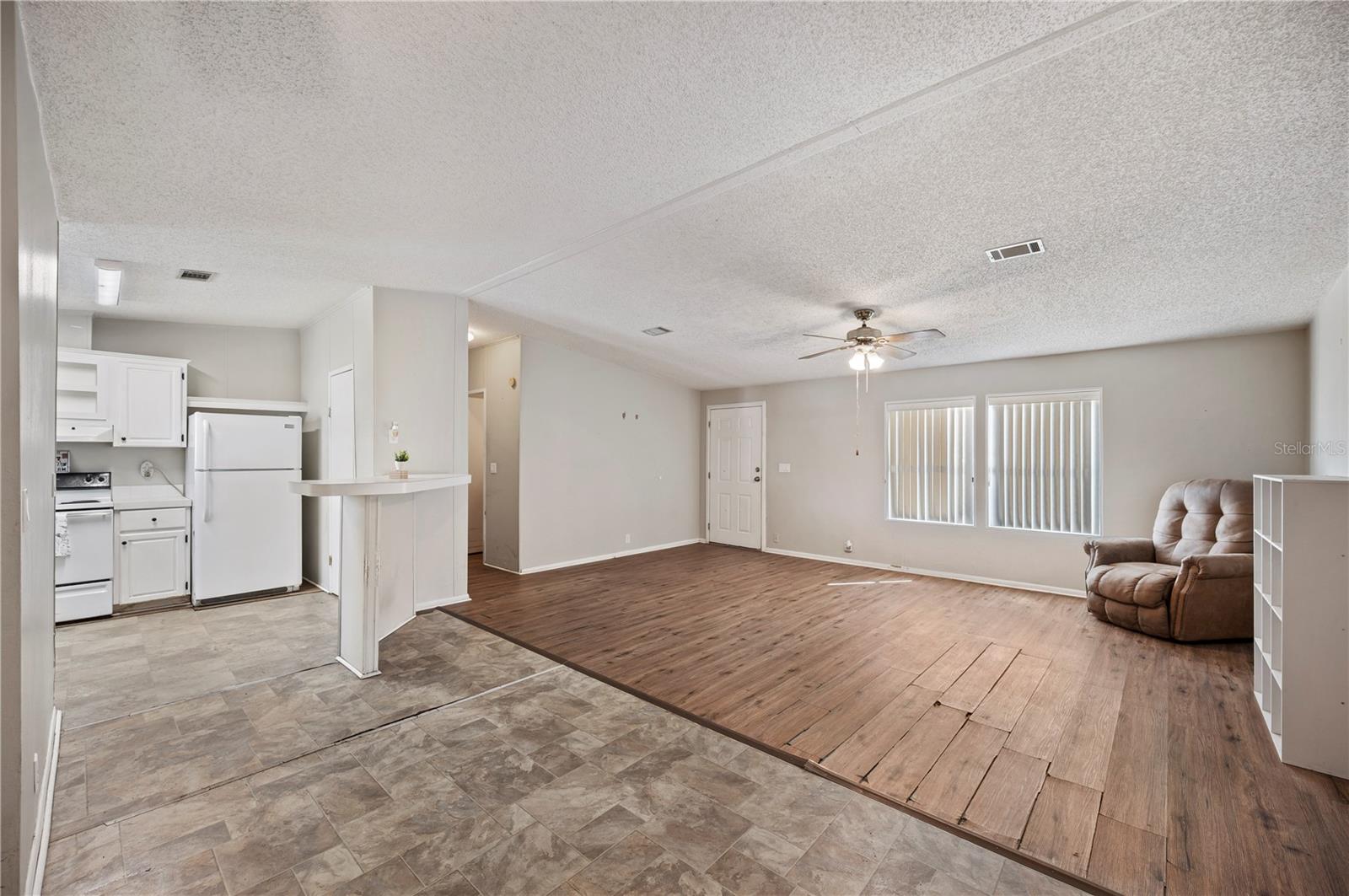 OAK HAMMOCK ESTATES - Residential