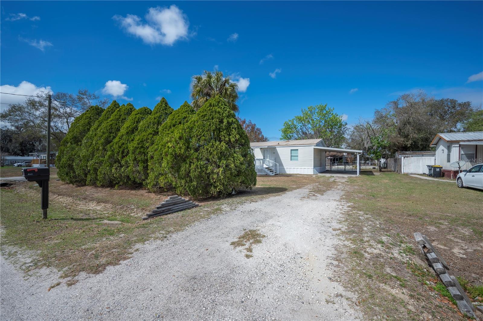 OAK HAMMOCK ESTATES - Residential