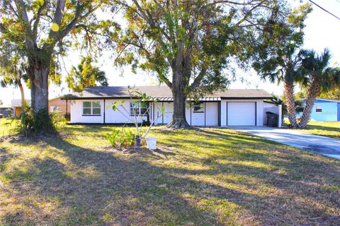 A home in APOLLO BEACH