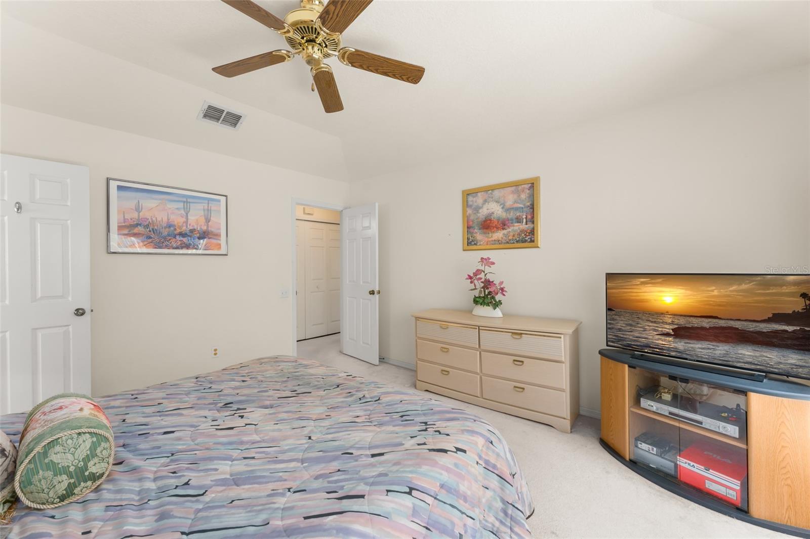 COLONY COVE - Residential