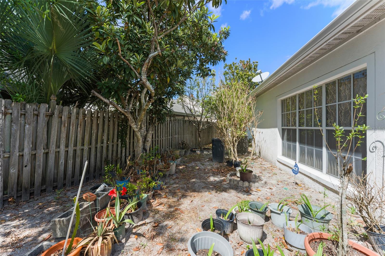 COLONY COVE - Residential