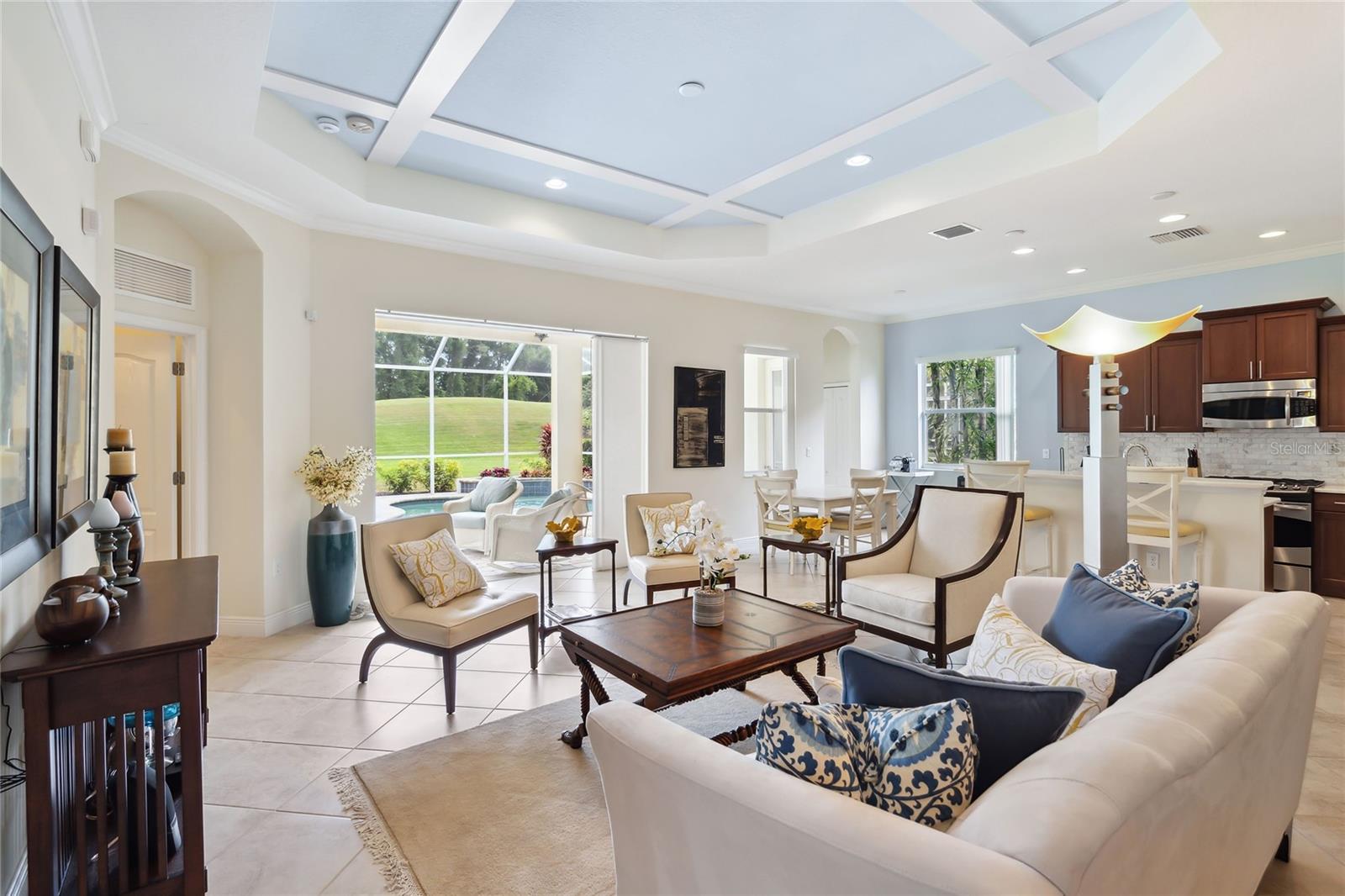 KENWOOD AT UNIVERSITY PARK - Residential