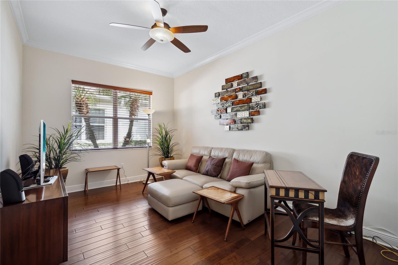 KENWOOD AT UNIVERSITY PARK - Residential