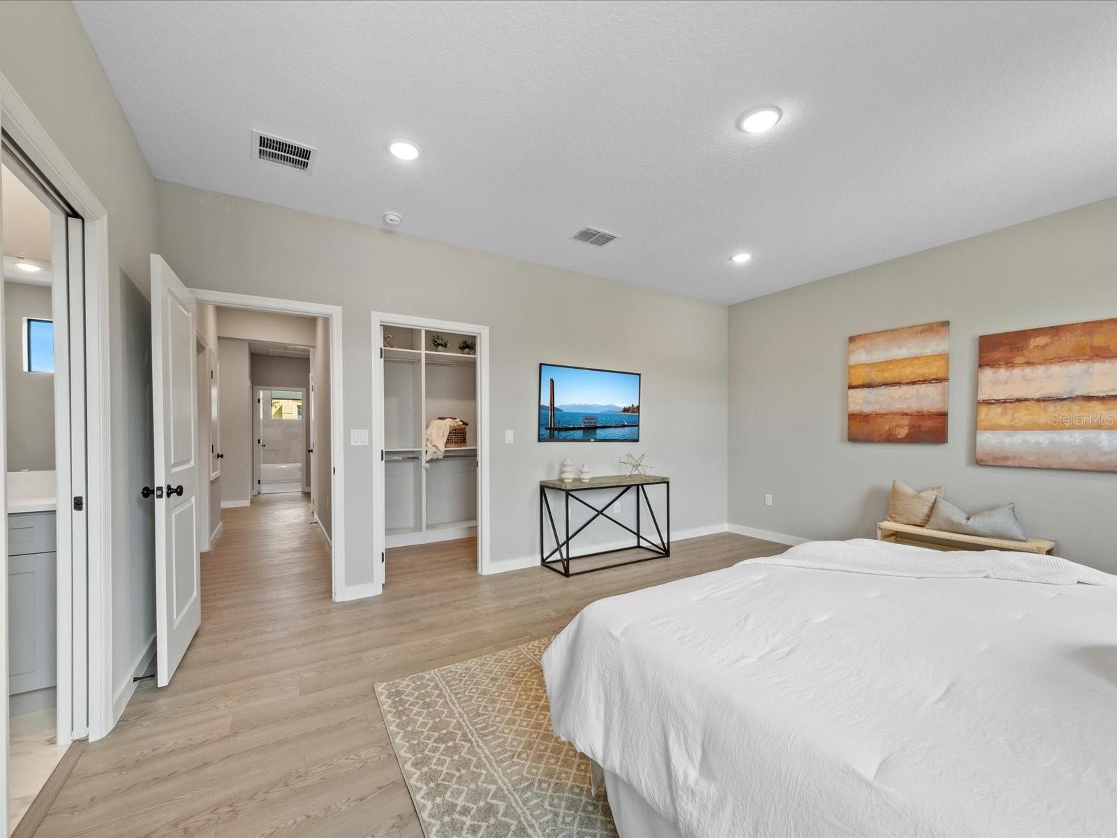 LAWNDALE - Residential