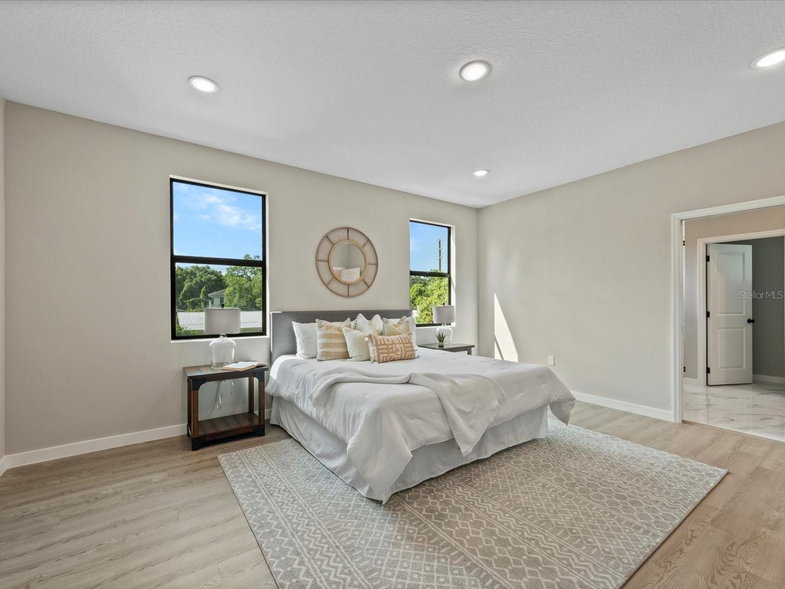 LAWNDALE - Residential