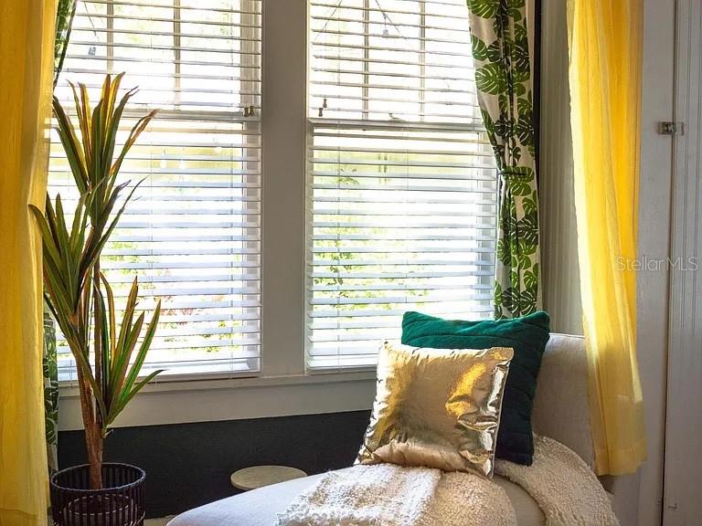 PINEWOOD - Residential Lease