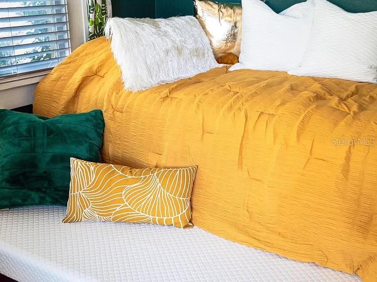 PINEWOOD - Residential Lease