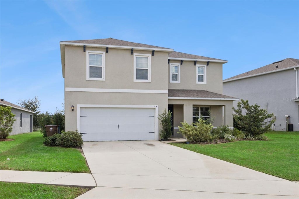 Photo of 1104 Fox Path, Davenport, FL 33837 (MLS # O6446999)