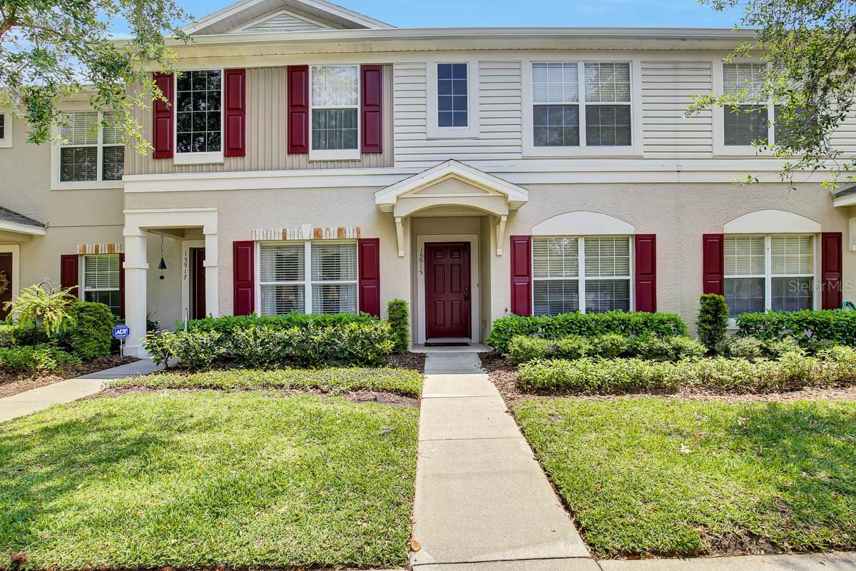 FISHHAWK RANCH TWNHM PH 2 - Residential Lease