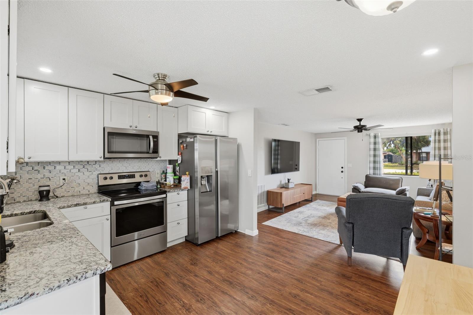 LOCKWOOD MEADOWS - Residential