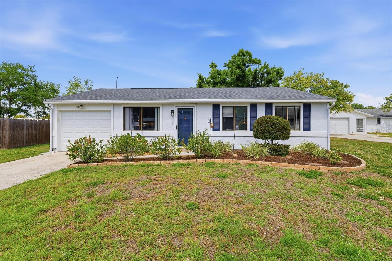 LOCKWOOD MEADOWS - Residential