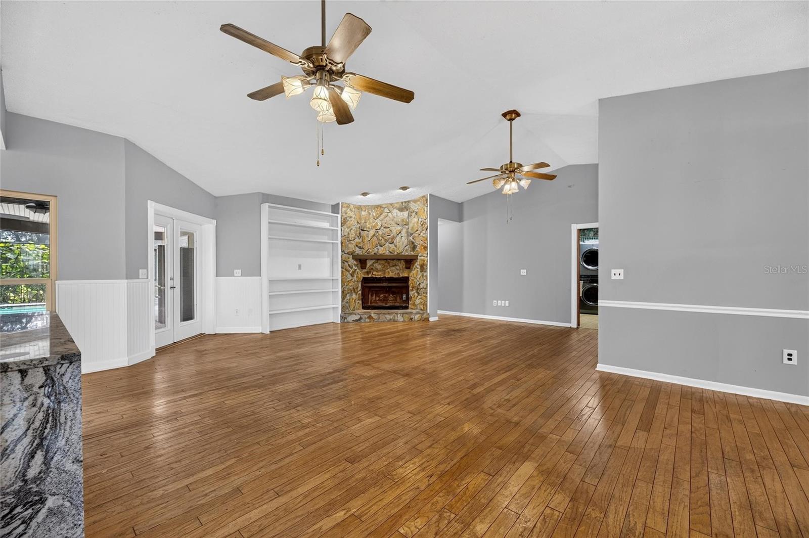 2203 GREENHILLS DRIVE