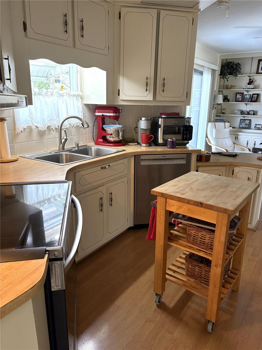 TRAVELERS REST - Residential