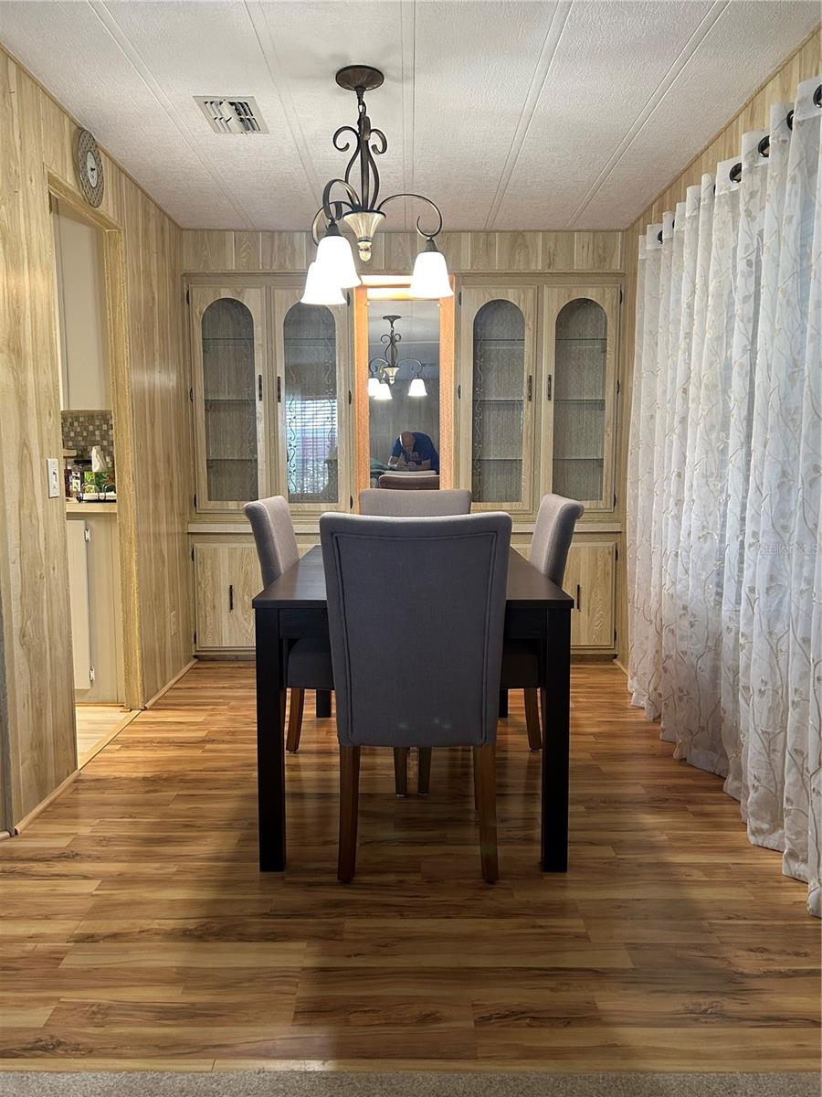 OAKWOOD ESTATES - Residential