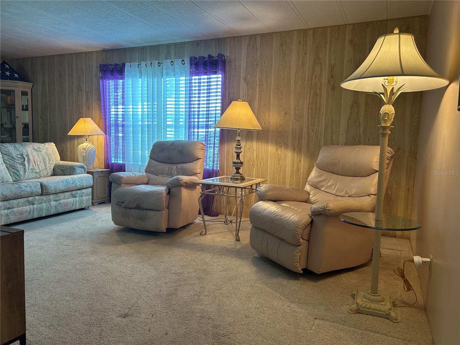 OAKWOOD ESTATES - Residential