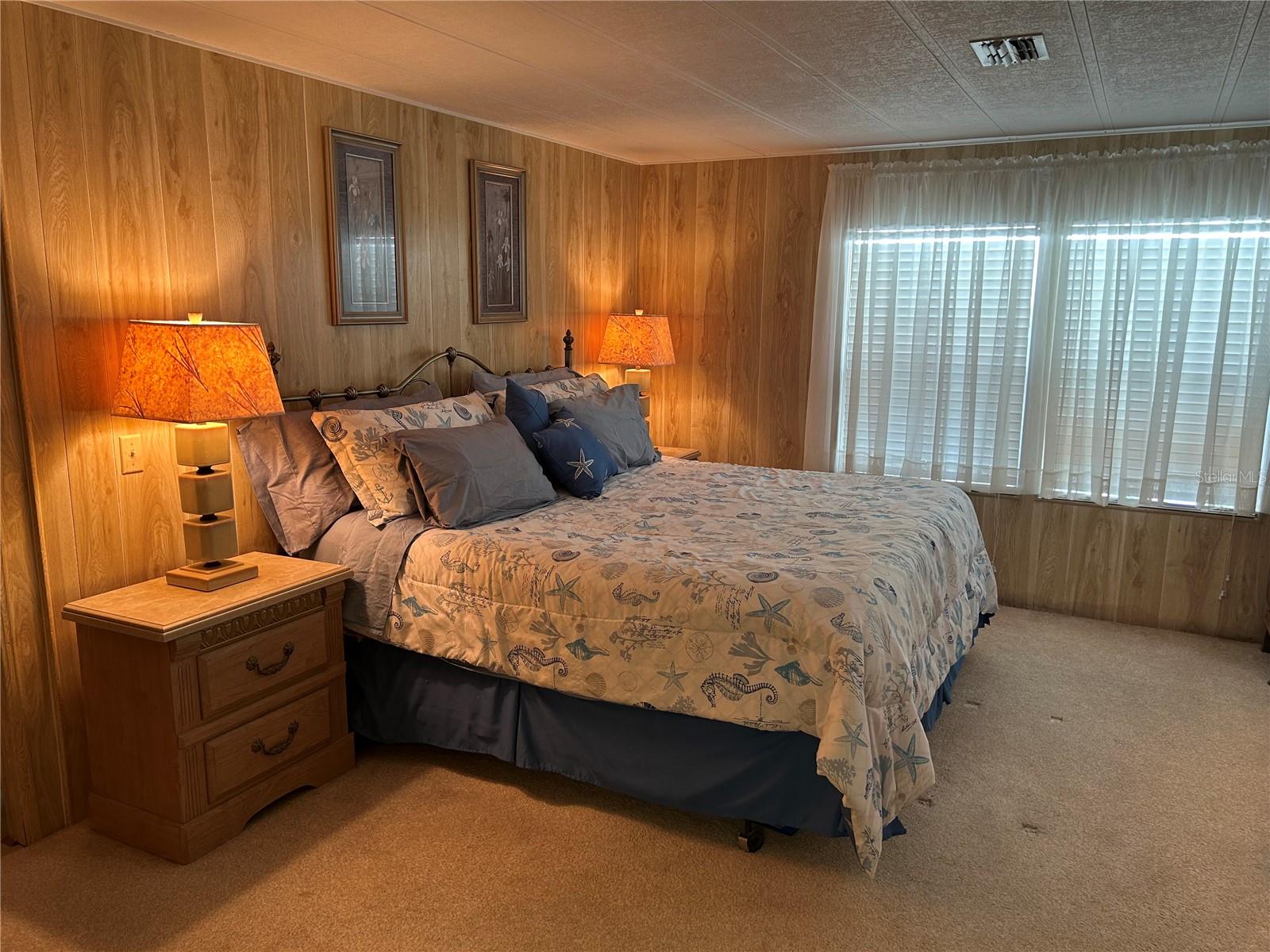 OAKWOOD ESTATES - Residential