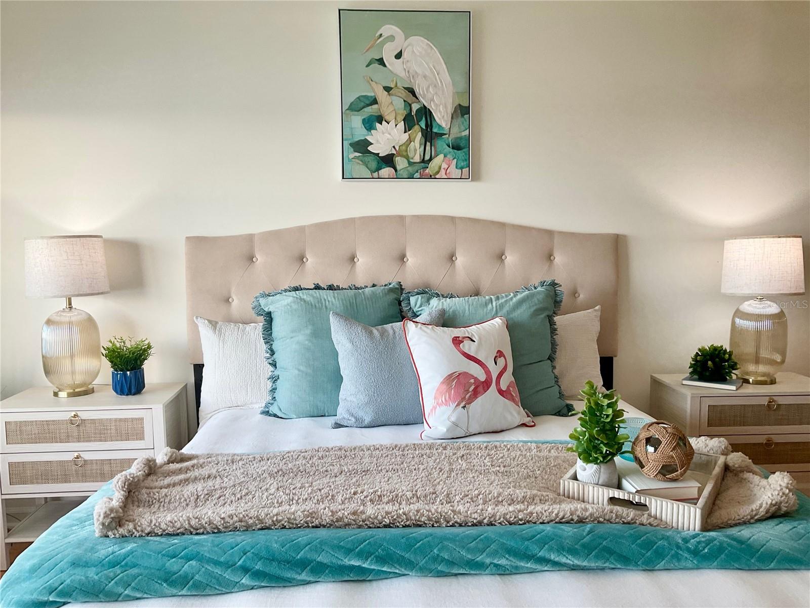 HARBOUR CLUB CONDO 2 - Residential