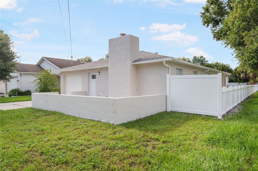 Photo of 3818 W Iowa Avenue, Tampa, FL 33616 (MLS # TB8475092)