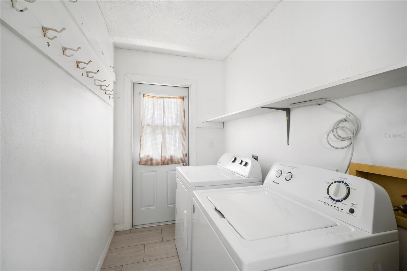 INTERBAY - Residential