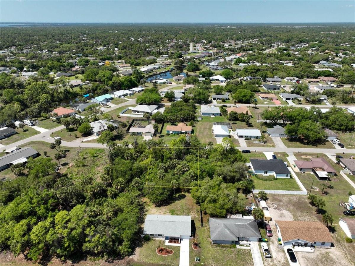 PORT CHARLOTTE SEC 021 - Land