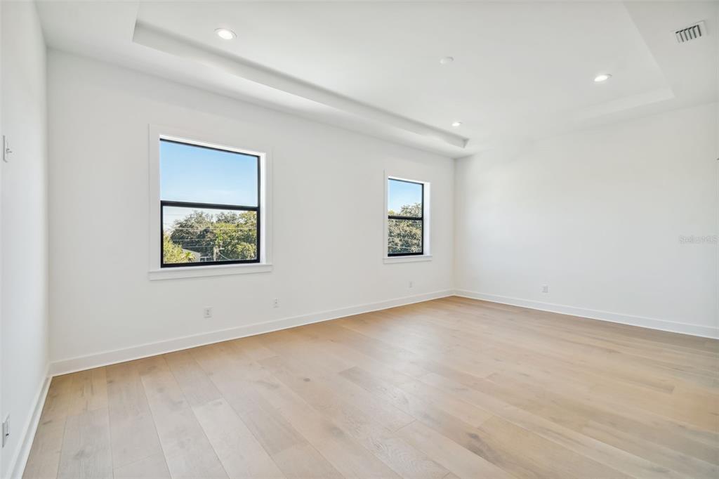 DAVIS ISLANDS PB10 PG52 TO 57 - Residential