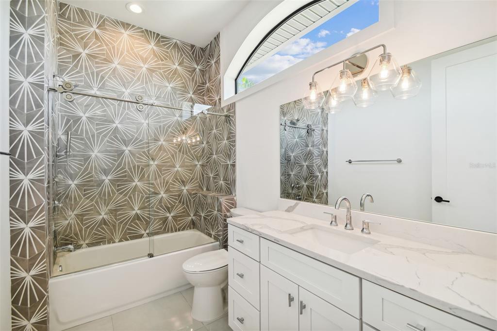 DAVIS ISLANDS PB10 PG52 TO 57 - Residential