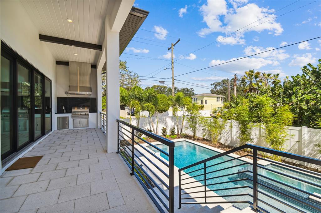 DAVIS ISLANDS PB10 PG52 TO 57 - Residential