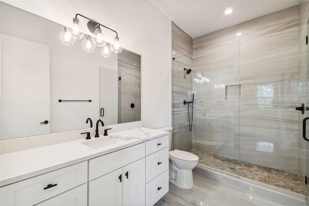 DAVIS ISLANDS PB10 PG52 TO 57 - Residential