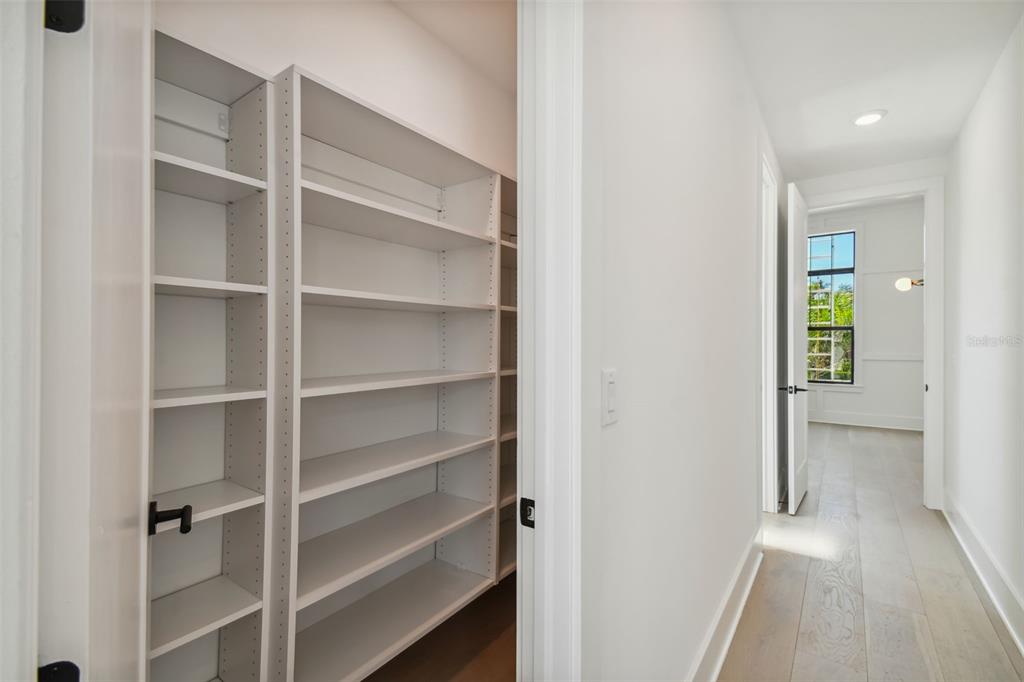 DAVIS ISLANDS PB10 PG52 TO 57 - Residential