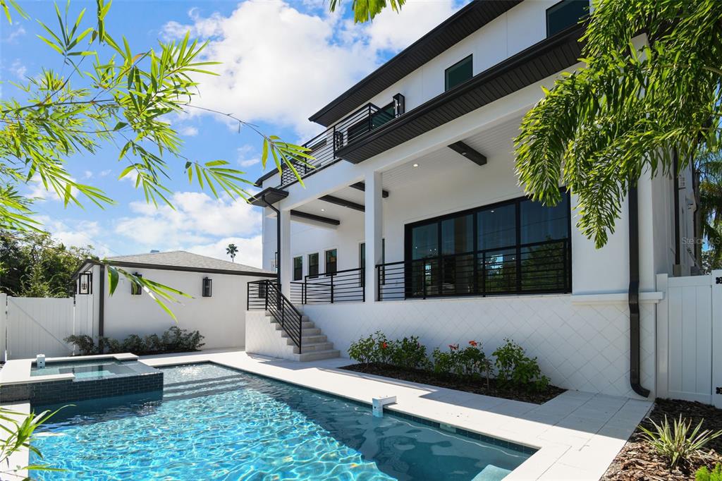 DAVIS ISLANDS PB10 PG52 TO 57 - Residential