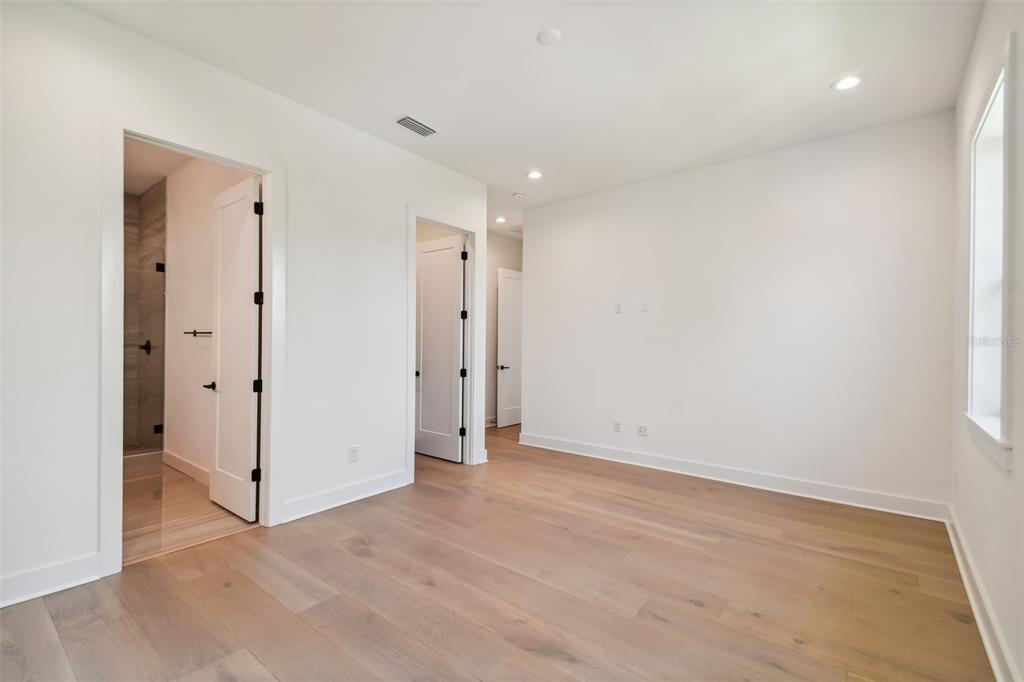 DAVIS ISLANDS PB10 PG52 TO 57 - Residential