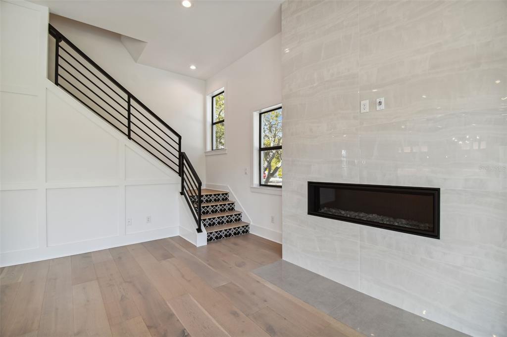 DAVIS ISLANDS PB10 PG52 TO 57 - Residential