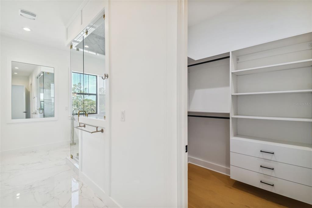 DAVIS ISLANDS PB10 PG52 TO 57 - Residential