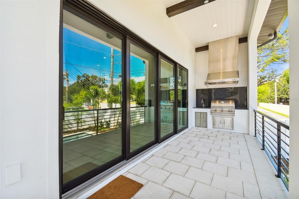 DAVIS ISLANDS PB10 PG52 TO 57 - Residential