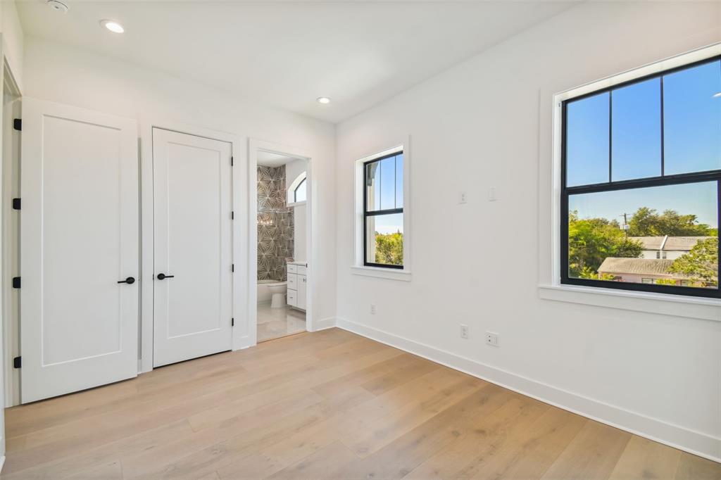 DAVIS ISLANDS PB10 PG52 TO 57 - Residential