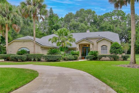 A home in LONGWOOD