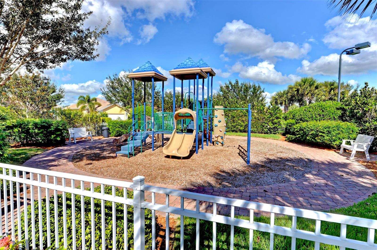 ISLES OF SARASOTA - Residential