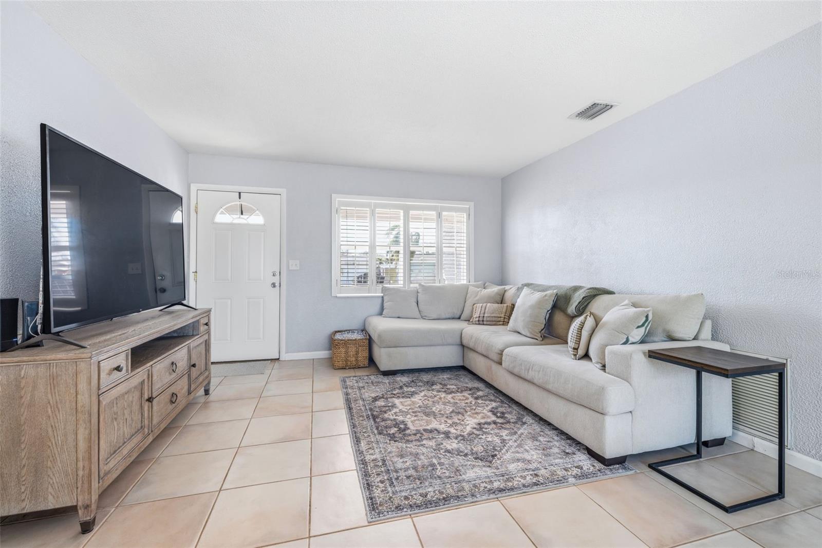 COUNTRY ESTATES 2ND ADD - Residential